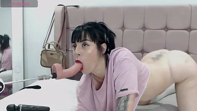 HotAss Hally online show from 01.10.26