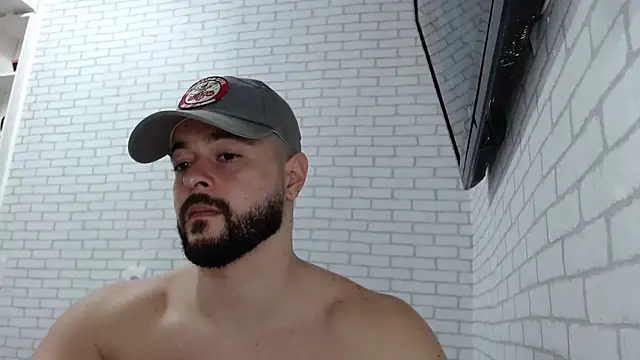 BombeiroHotx online show from 09.30.25