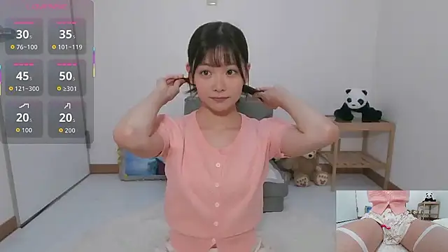 Snapshot of yuzukichi_jp chatting on 09.17.25 yuzukichi jp online show from 09.17.25