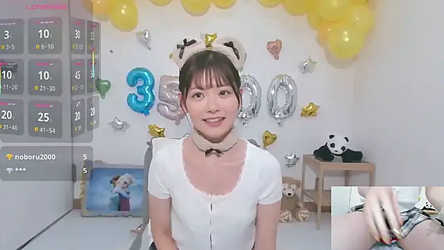 Snapshot of yuzukichi_jp chatting on 09.21.25 yuzukichi jp online show from 09.21.25