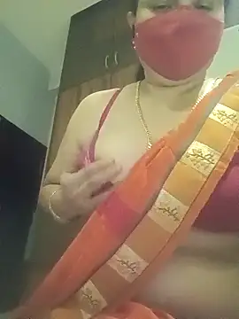 Snapshot of Tamil_Sivani chatting on 09.12.25 Tamil Sivani online show from 09.12.25