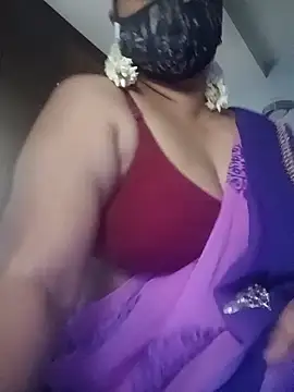 Snapshot of Tamil_Sivani chatting on 09.28.25 Tamil Sivani online show from 09.28.25