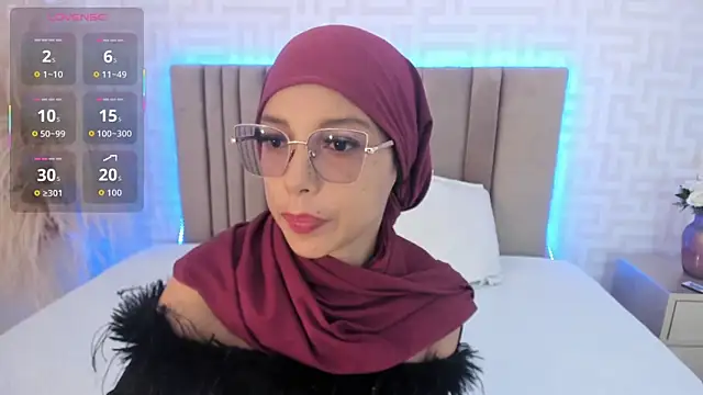 naishaa  online show from 05.12.26