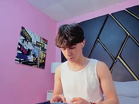 Snapshot of RoberthAlv chatting on 02.10.26 RoberthAlv online show from 02.10.26