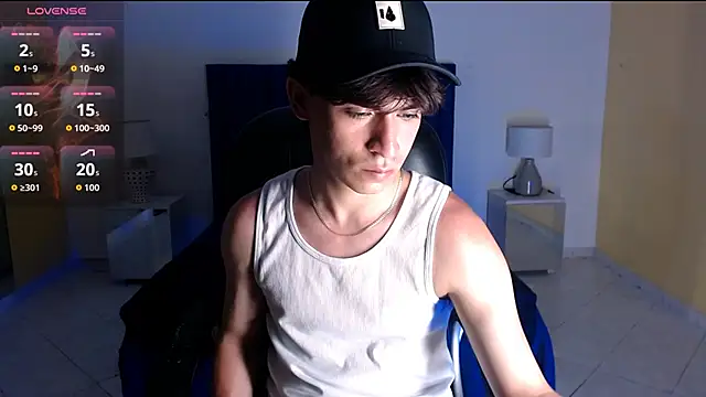 Snapshot of RoberthAlv chatting on 03.02.26 RoberthAlv online show from 03.02.26