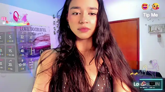 Elsa Pataky online show from 11.25.25