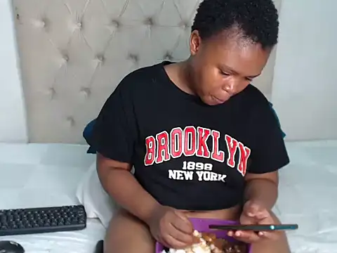 Lolly Ramochele online show from 04.02.26