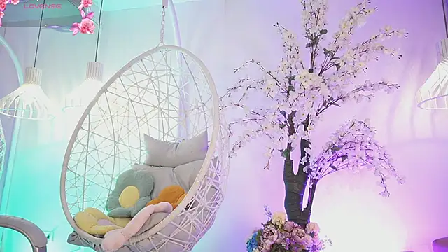 JadeSummerr online show from 09.30.25