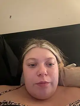 kinkybellexx online show from 11.08.25