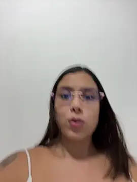 Snapshot of LICEET chatting on 09.22.25 LICEET online show from 09.22.25