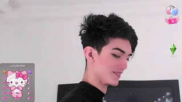 Baby FenixTS online show from 10.20.25