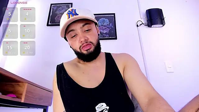 Noah devil  online show from 11.07.25