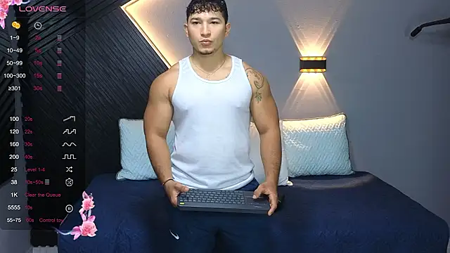 Horny nick18 online show from 02.18.26
