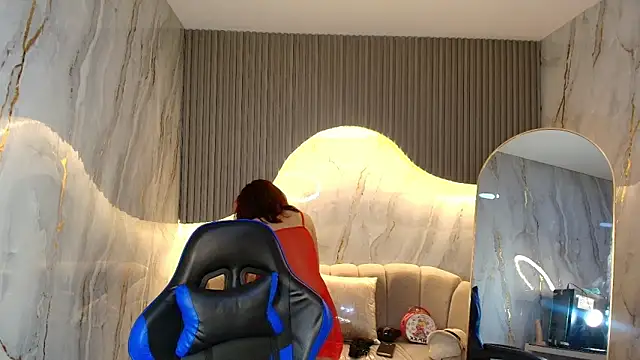 Snapshot of valentina_r_ chatting on 09.09.25 valentina r online show from 09.09.25