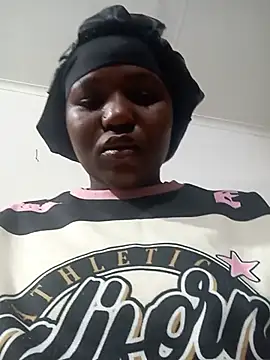 SweetHoney21  online show from 07.24.26