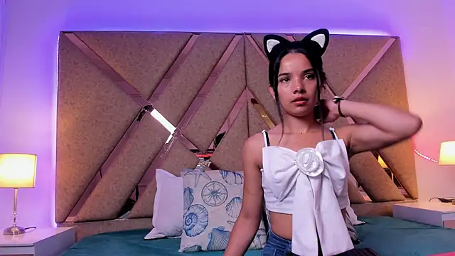 BelhaLawuo online show from 12.22.25