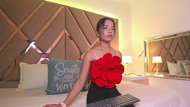 Snapshot of BelhaLawuo chatting on 03.09.26 BelhaLawuo online show from 03.09.26