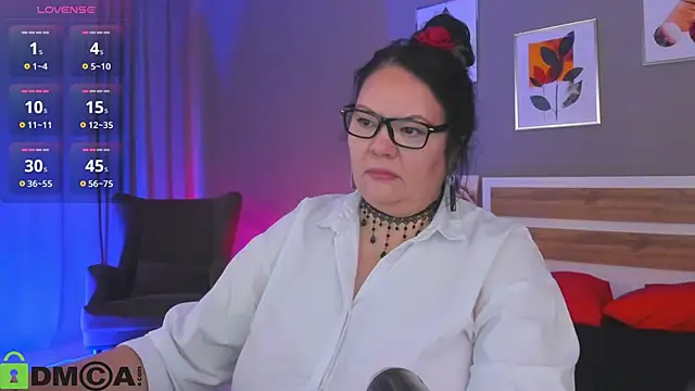 Snapshot of sandra_jackson chatting on 09.26.25 sandra jackson online show from 09.26.25