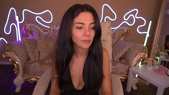 Snapshot of OnlyXxandra chatting on 10.12.25 OnlyXxandra online show from 10.12.25