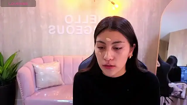 Snapshot of Zoe_Blaze_A chatting on 11.23.25 Zoe Blaze A online show from 11.23.25