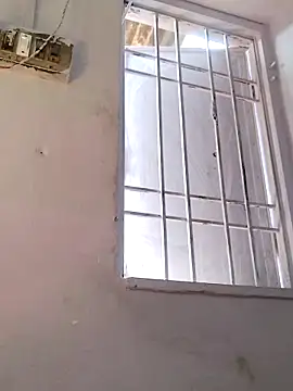 Snapshot of poojam93 chatting on 10.14.25 poojam93 online show from 10.14.25