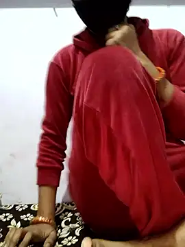 Snapshot of poojam93 chatting on 11.24.25 poojam93 online show from 11.24.25