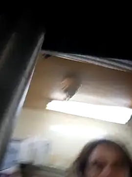 sarahkat86 online show from 10.12.25