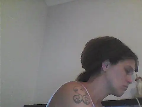 sarahkat86 online show from 03.24.26