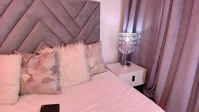 Snapshot of sara_owens7 chatting on 03.25.26 sara owens7 online show from 03.25.26