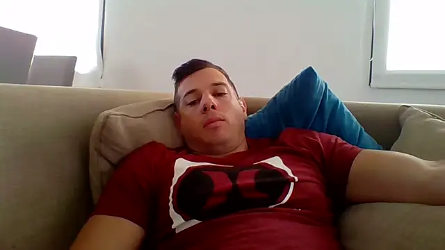 luca23millo90 online show from 10.19.25