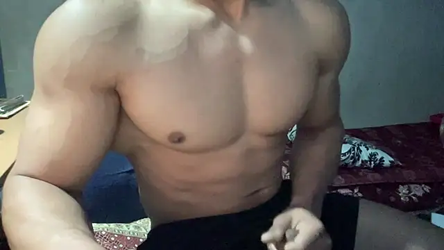 Snapshot of veilofstrength chatting on 11.23.25 veilofstrength online show from 11.23.25