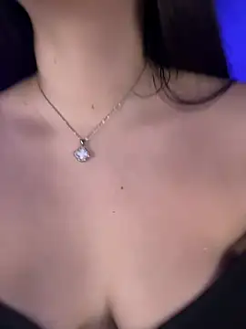 alejandrodolls online show from 02.14.26