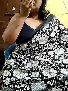 Snapshot of Swapna_Hyd chatting on 04.24.26 Swapna Hyd online show from 04.24.26