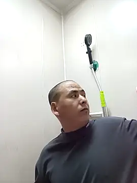 CWQ123 online show from 10.11.25