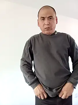 CWQ123 online show from 11.10.25