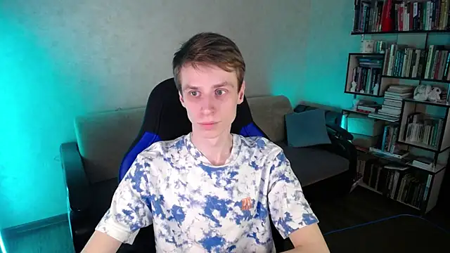 yes cute boy  online show from 02.21.26