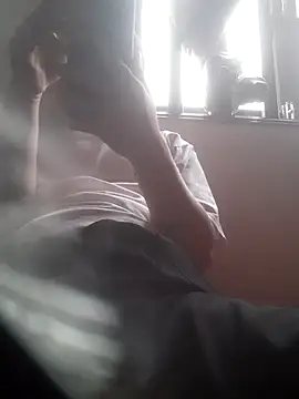 Snapshot of Brongiep chatting on 09.25.25 Brongiep online show from 09.25.25