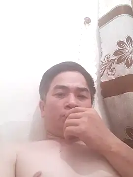 Snapshot of Brongiep chatting on 09.28.25 Brongiep online show from 09.28.25