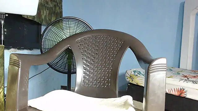 maggi hotsson online show from 11.14.25