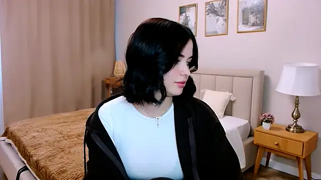 lil angel  online show from 01.18.26