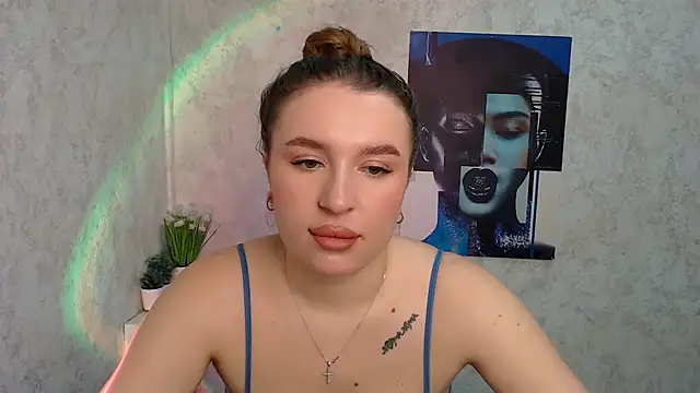 Snapshot of JuliaTopp_ chatting on 02.24.26 JuliaTopp online show from 02.24.26