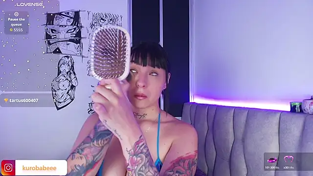 Kuro Vall online show from 01.12.26