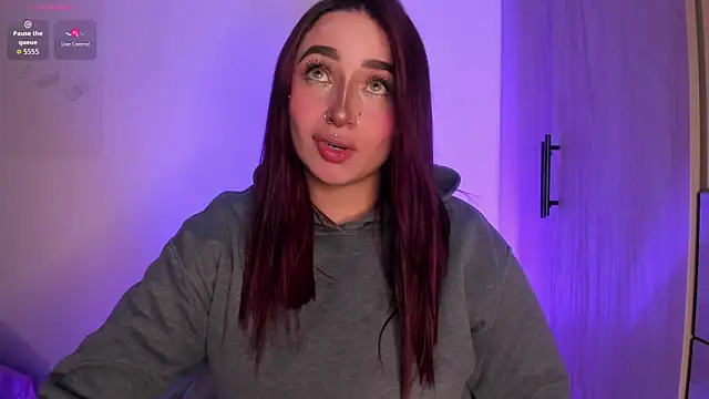 scarlett Collinss online show from 02.04.26