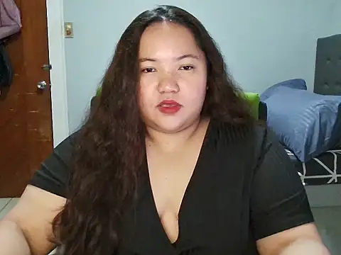 LianaCruzado online show from 10.26.25