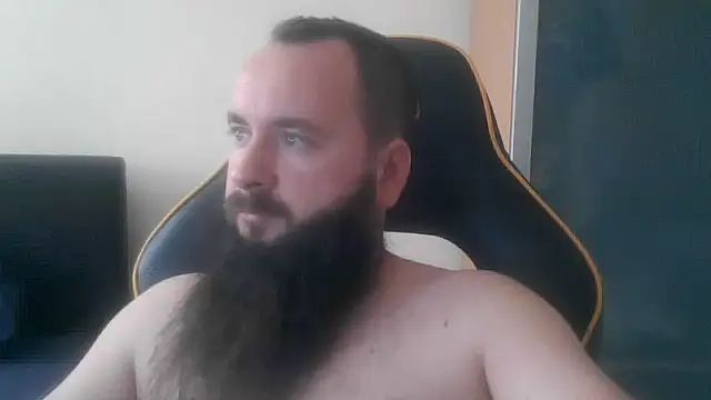 LondonMan1988 online show from 10.25.25