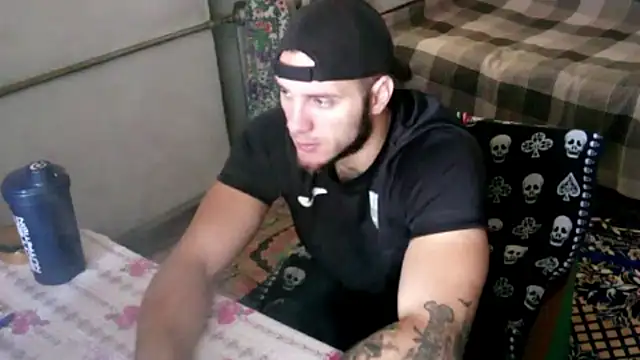 Snapshot of Jordan1Dior chatting on 09.27.25 Jordan1Dior online show from 09.27.25