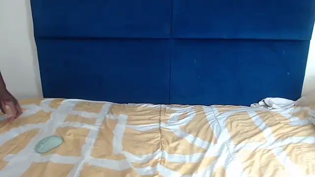 Diva-Lolah online show from 10.15.25