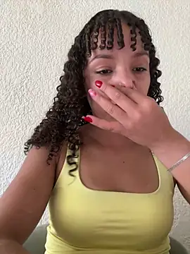 Yasmin777  online show from 04.14.26