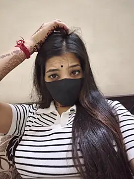 Snapshot of Princess_payal chatting on 05.27.26 Princess payal online show from 05.27.26