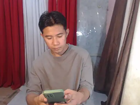 Snapshot of urboy_cass chatting on 09.10.25 urboy cass online show from 09.10.25